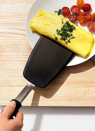 OXO Good Grips Large Silicone Flexible Turner & Good Grips Silicone Flexible Omelet Turner
