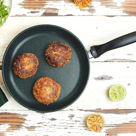 Swiss Diamond 9.5 Inch Frying Pan Nonstick Diamond Frying Pan, Aluminum Coated Skillet, Dishwasher Safe and Oven Safe Fry Pans with Stainless Steel Handle, Grey