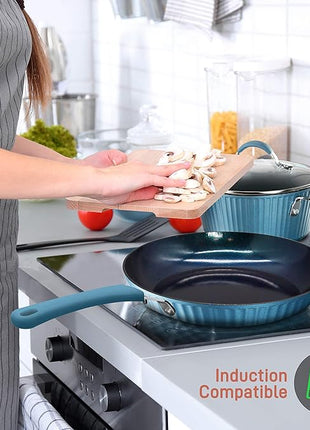 NutriChef NCCW11BL Nonstick Cookware Excilon |Home Kitchen Ware Pots & Pan Set with Saucepan, Frying Pans, Cooking Pots, Lids, Utensil PTFE/PFOA/PFOS free, 11 Pcs, Blue