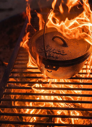 Stansport Pre-Seasoned Cast Iron Dutch Oven