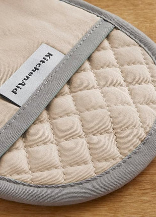 KitchenAid Asteroid Pot Holder 2-Pack Set, Milkshake Tan, 6.5"x10"