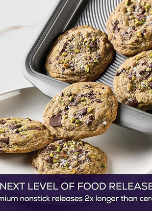 Circulon Nonstick Heavy Gauge Steel Bakeware Set with Rolled Pan Edges Loaf Pan, Cookie Pan, Baking Pans, Cake Pans, Muffin Pan and Cooling Rack (10-Piece, Gray)