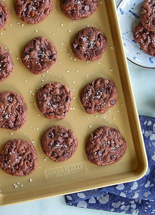 Nordic Ware Naturals Aluminum NonStick Baker's Half Sheet 13" x 18"