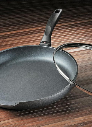 Swiss Diamond Frying Pans Nonstick with Lid, Features Stainless Steel Handle, Nonstick Diamond Coated Aluminum Skillets and Oven Safe Frying Pans with Lids, Cover Included, 12.5 Inch
